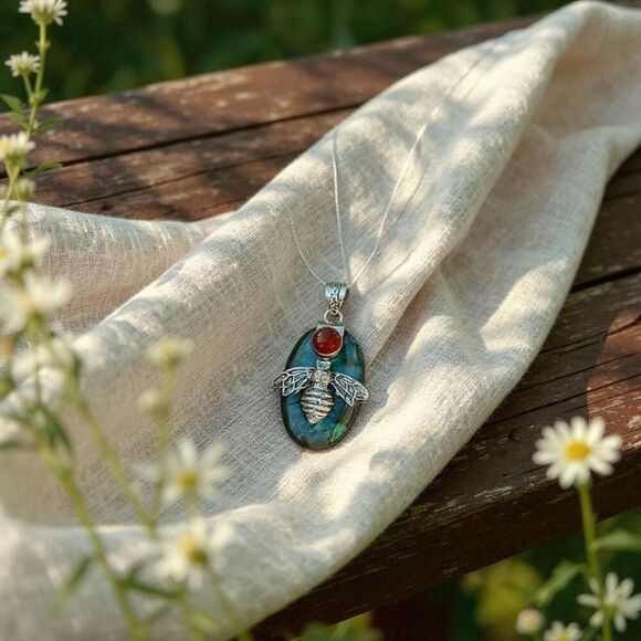 Labradorite & Carnelian Pendant Necklace Sterling Silver Bee Charm, Boho Nature - Picture 3 of 7